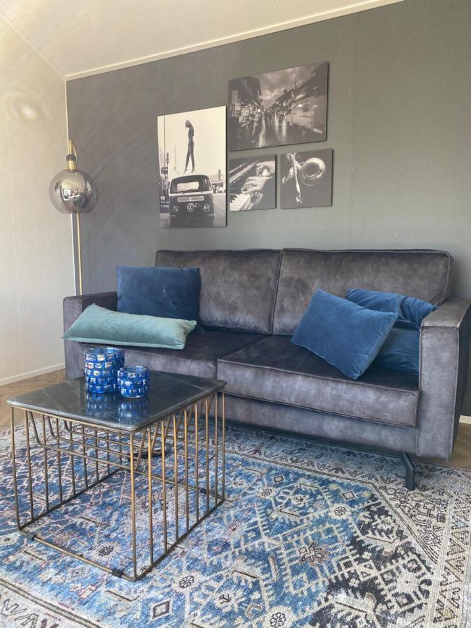 Luxe En Gezellig Chalet Aan Veluwemeer 4 Pers Hulshorst Exterior foto
