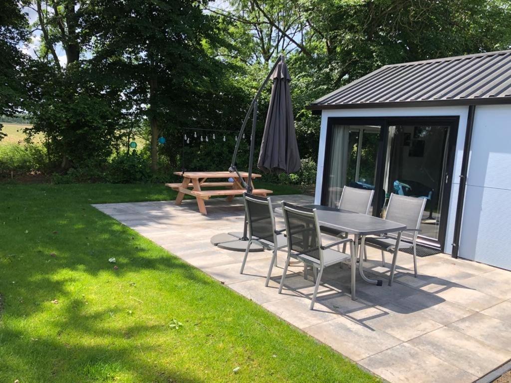 Luxe En Gezellig Chalet Aan Veluwemeer 4 Pers Hulshorst Exterior foto