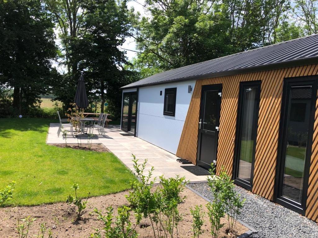 Luxe En Gezellig Chalet Aan Veluwemeer 4 Pers Hulshorst Exterior foto
